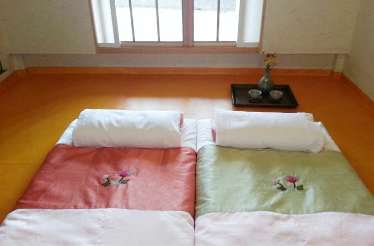 Okyeon Jeongsa Bed & Breakfast Андонг Екстериор снимка
